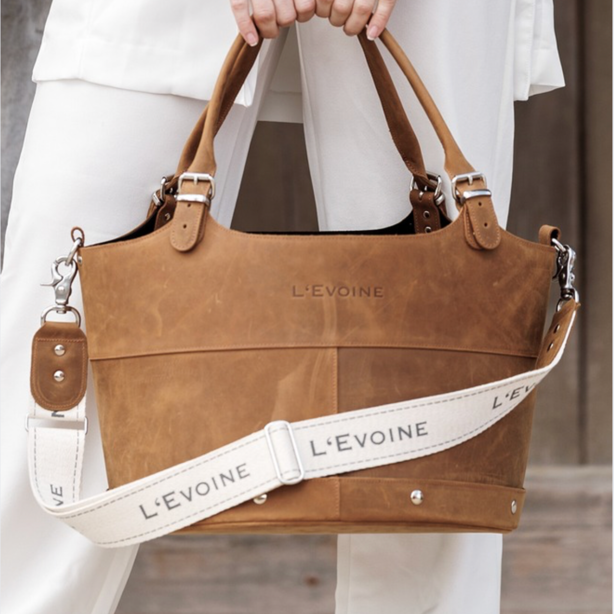 L'Evoine Pflegetasche Le Baquet cognac braun